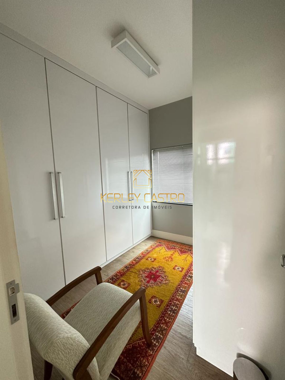 VENDO LINDO APARTAMENTO PLANEJADO NO BAIRRO MANGABEIRAS 